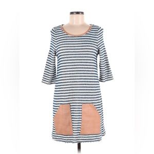 Anthropologie tunic - E43